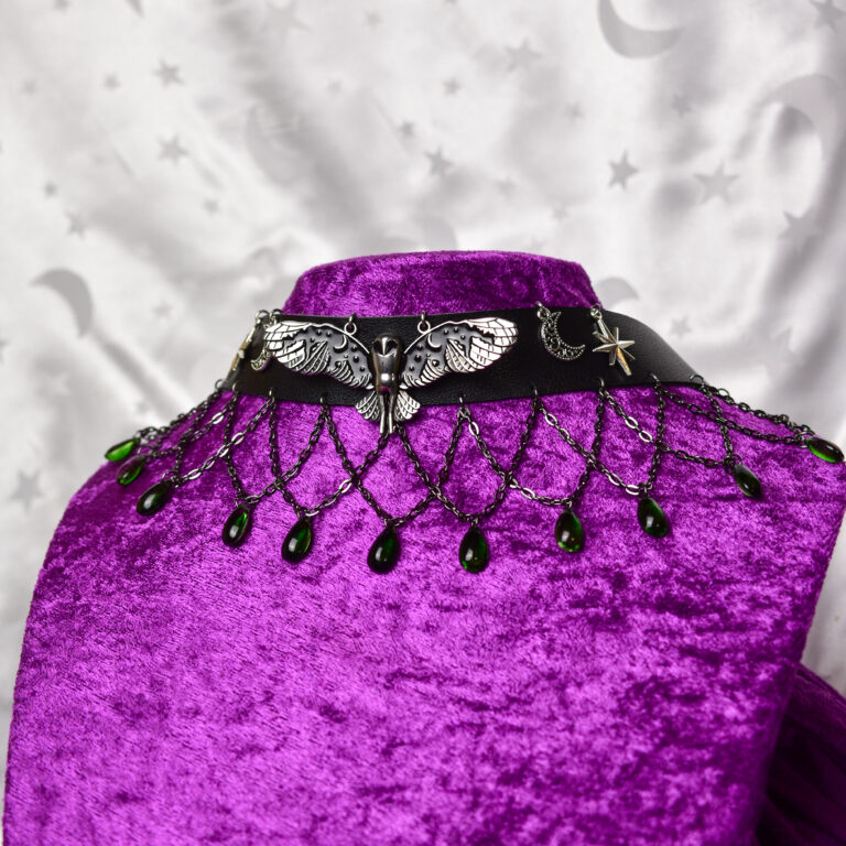Öökulli ja pärlitega uhke choker
